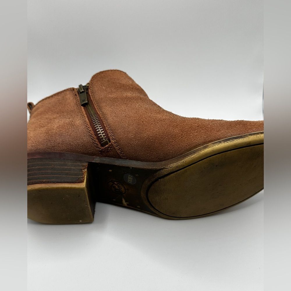 Lucky Brand Basel Suede Flat Bootie‎ in light brown - Picture 6 of 15